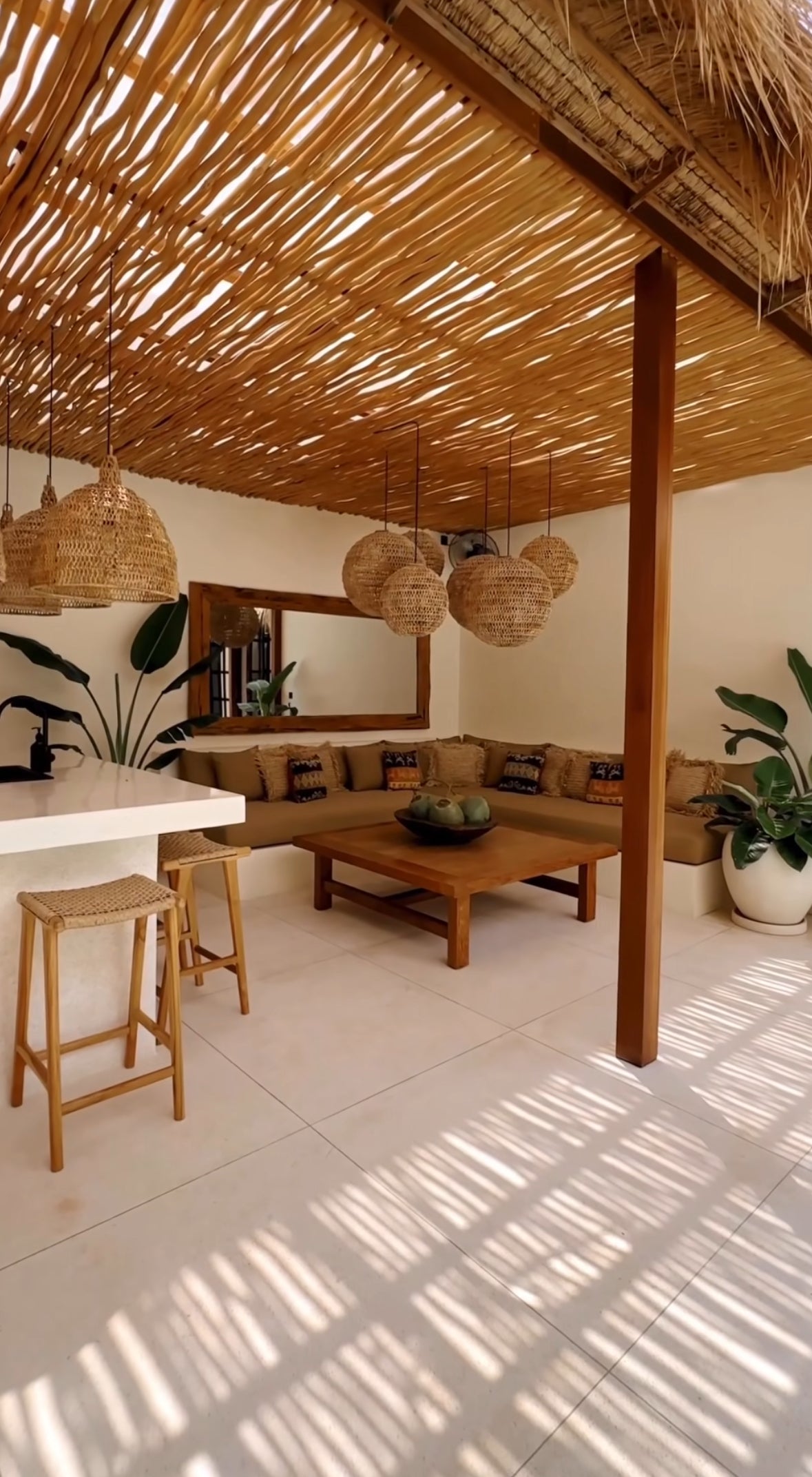Canggu screens