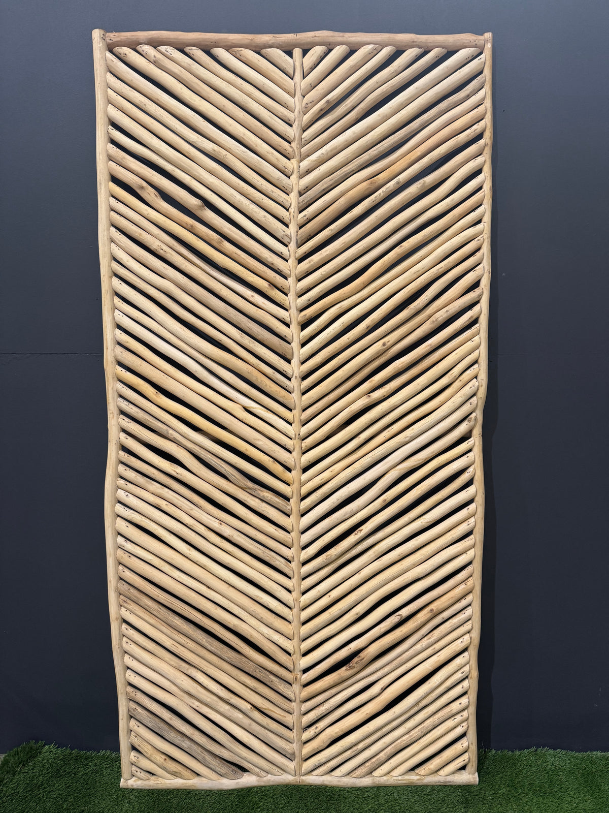 Chevron Hardwood Screens
